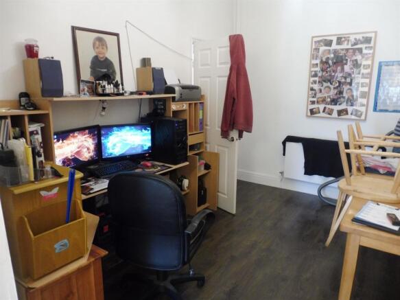 Photo 5
