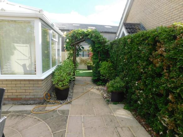 Photo 13