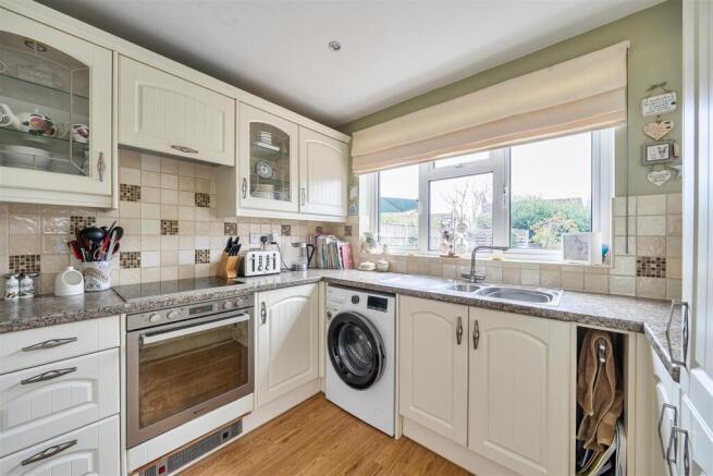 Fitted Kitchen