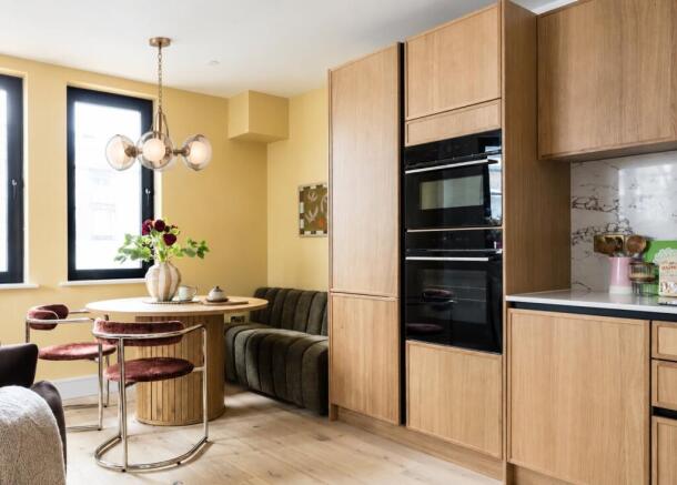 Kitchen/Dining Area