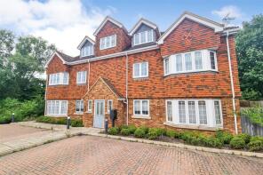 Flat 5, 8, Bartrams Close, Ash, Aldershot GU12 6FX