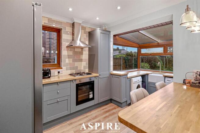 2_color matte.00_00_20_41.still001.jpg