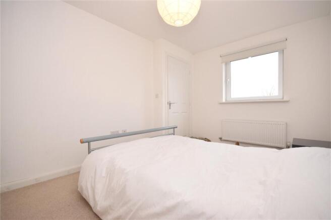 1 bed Town House to rent Image 12