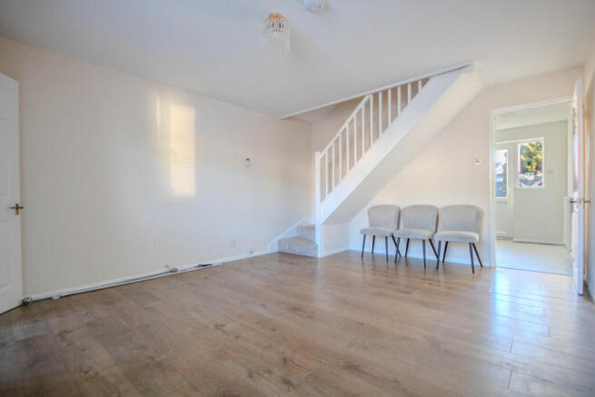 Orchid Close, Cardiff, CF3 photo 4