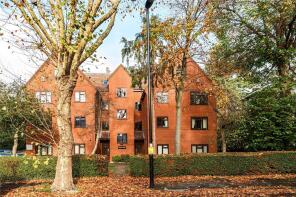 Flat 6, White Lodge, Castlebar Park, London W5 1BX