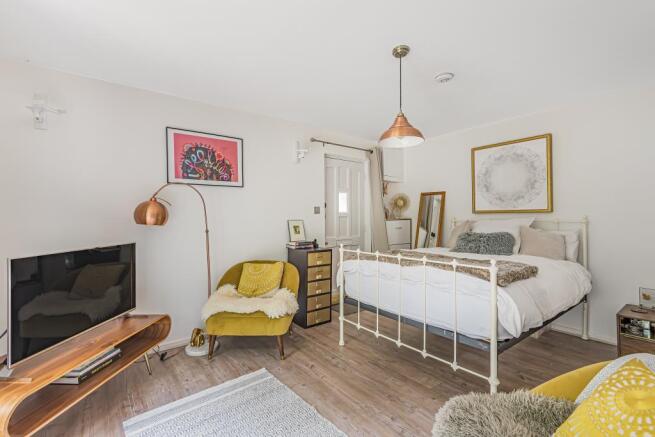 Reception/Bedroom