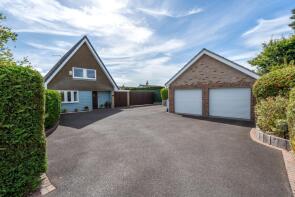 129, Heathfield Road, Ferndown BH22 0DE