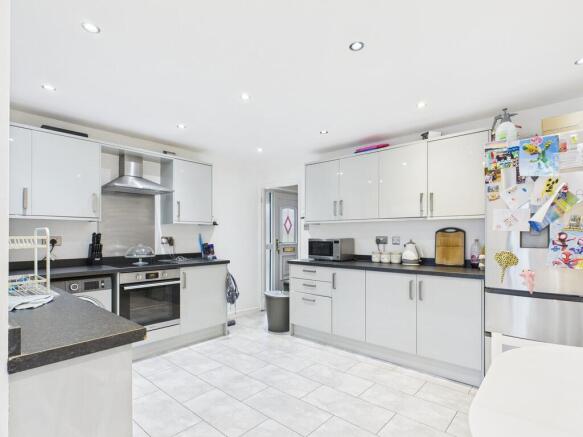 CAM03582G0-PR0168...