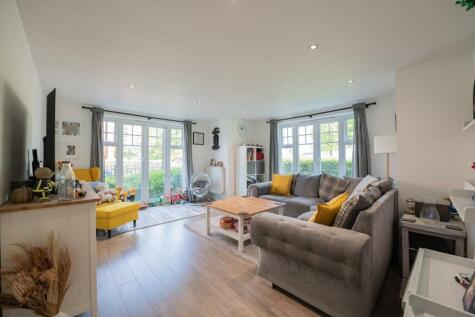 Pluto Road, Eastleigh, Hampshire, SO50 5GD