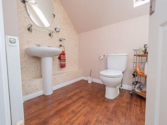 En-Suite Showe...