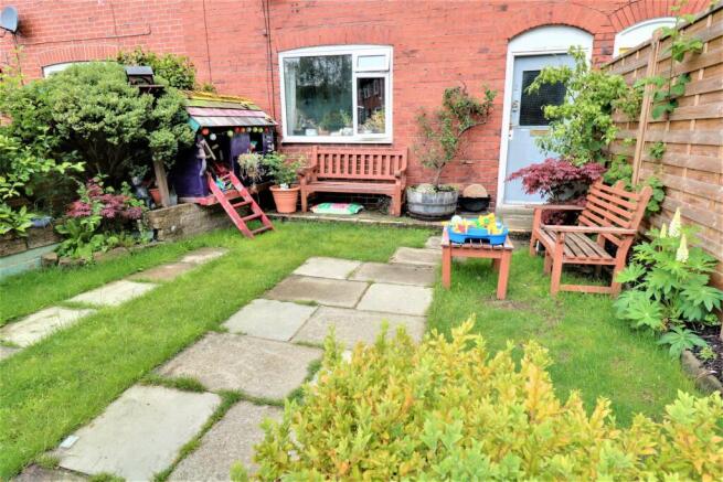 Garden at Front