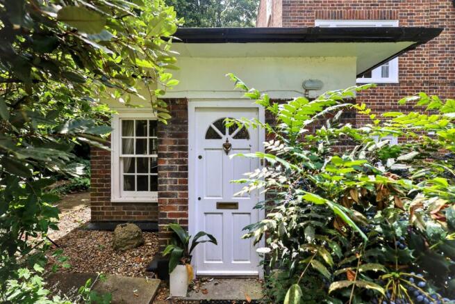 The Lodge, Corringham Court, Corringham Road, London NW11 7BU