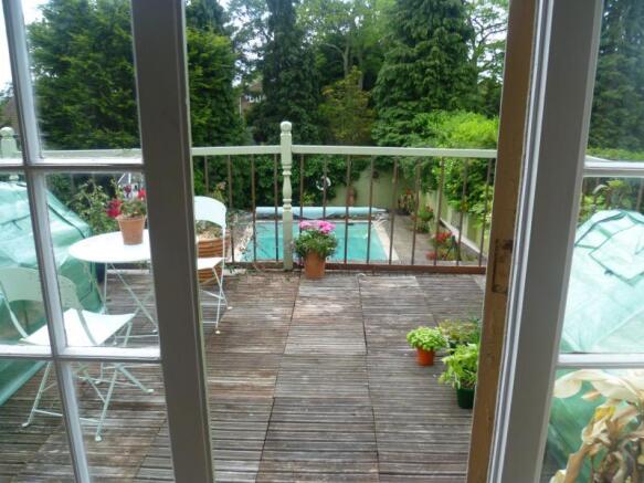 Photo 16