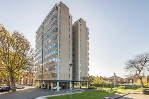 Flat 2, The Towers, Lower Mortlake Road, Richmond TW9 2JR