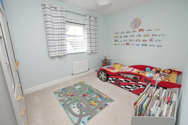 4 bed Detached for sale Image 11