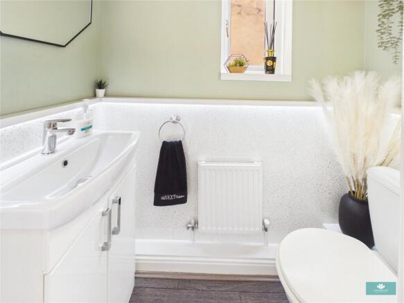 3 bed Detached for sale Image 7