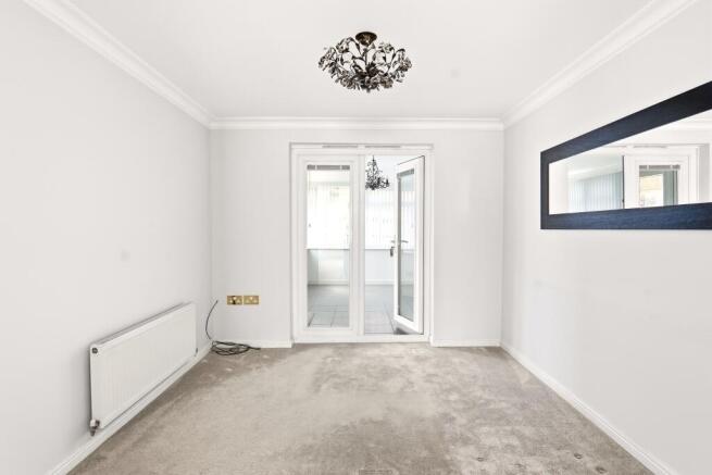 4 bed Detached for sale Image 5