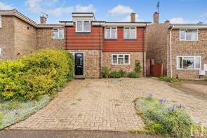 6, Wheatsheaf Way, Cambridge CB21 4XB