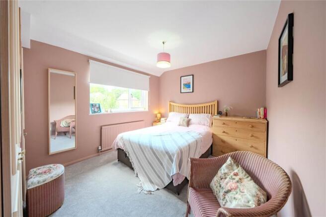 3 bed Semi-Detached for sale Image 5