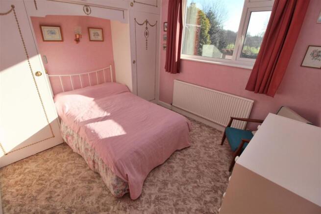 BED3.JPG