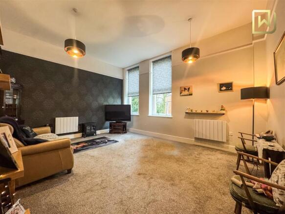 Lounge-Dining Room