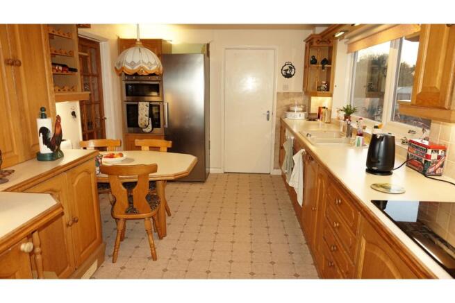 Kitchen / Breakfast