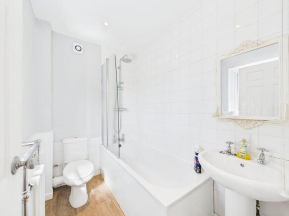 3 bed Detached for sale Image 10