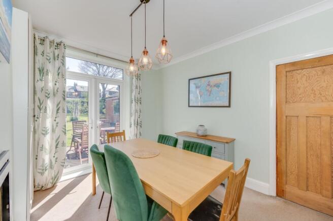 KITCHEN, DINER AND LIVING ROOM