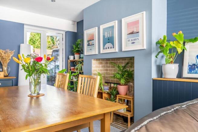 3 bed Terraced for sale Image 7