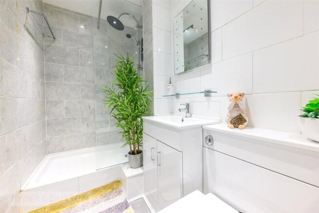 3 bed Semi-Detached for sale Image 12