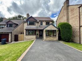 16, Cropredy Close, Queensbury, Bradford BD13 1QY