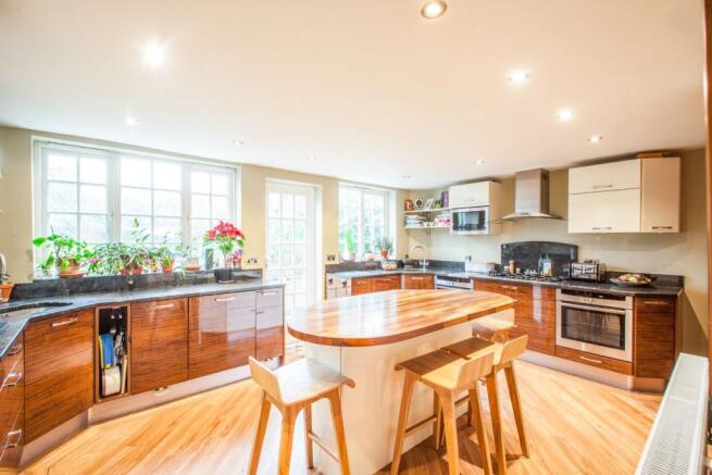 Kitchen/breakfast ro