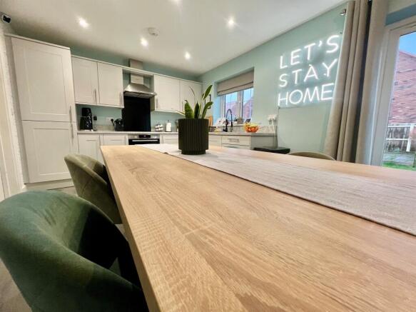 Kitchen / Diner