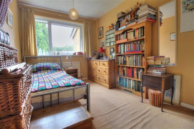 Bedroom 2: