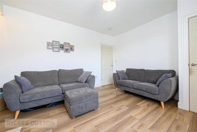 2 bed Terraced for sale Image 7
