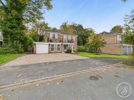 4, Grangewood Gardens, Lawnswood, Leeds LS16 6JP