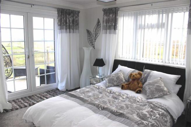 Master Bedroom Suite: