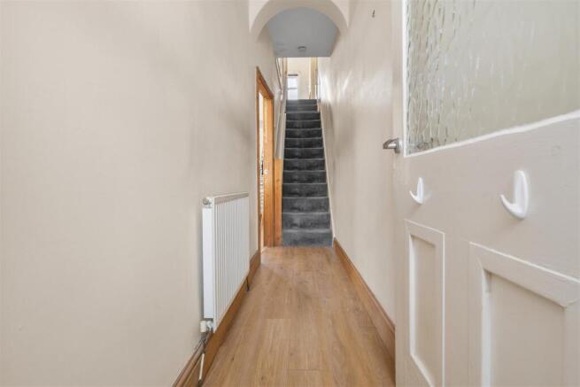 2 bed Terraced for sale Image 7