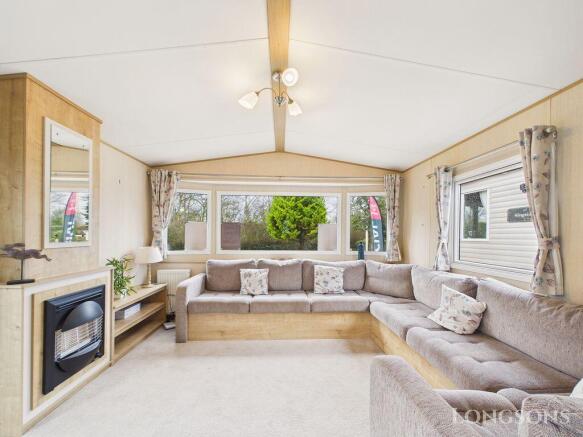 Cam02173g0 Pr0347 Still045