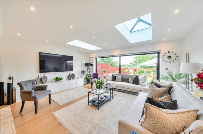 Davidson Frost-Wellings, DFW, Merrion Avenue, Stan