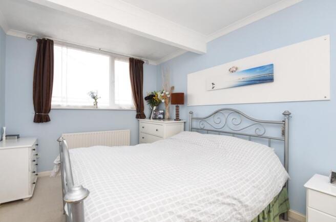 bed 1