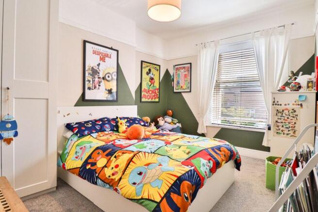3 bed Terraced for sale Image 8
