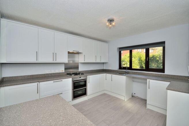Kitchen/Breakf...