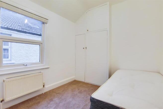 5_Bedroom 2-0.jpg