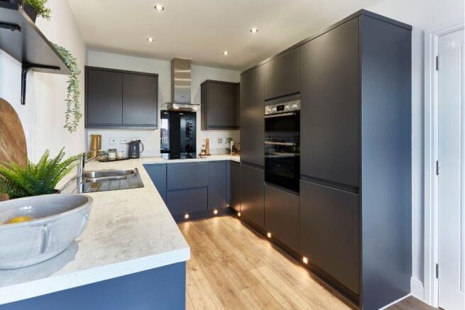 3 bed Semi-Detached for sale Image 4