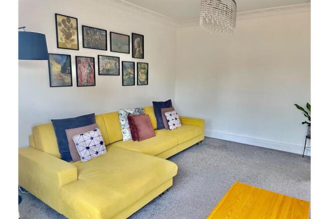 4 bed Terraced Bungalow for sale Image 8