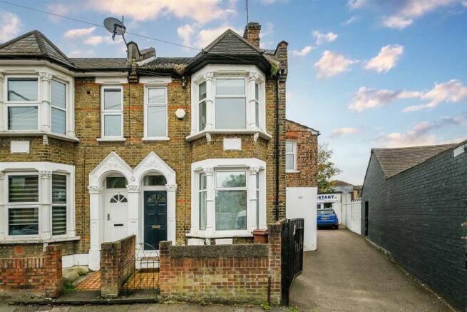 1 clifton Avenue-15_web.jpg