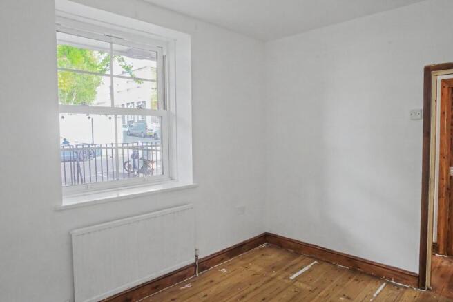 Flat 1 Winterbourne House, Portland Road, London, W11 4LS