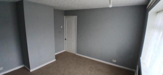 3 bed Terraced to rent Image 10