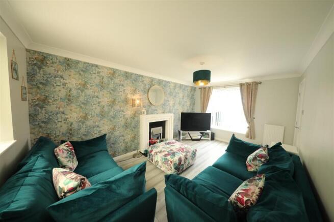 3 bed Detached for sale Image 5